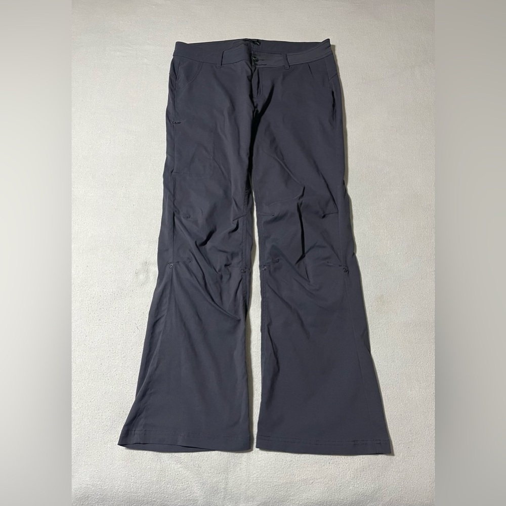 prAna Women's 14 Gray Cargo Nylon Blend Fishing Hiking Camping *Missing A Button